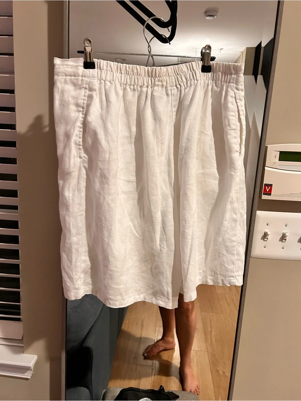 Willi Smith White 100% Linen Drawstring Shorts